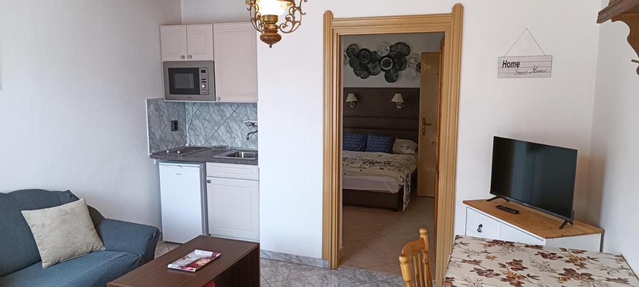Rozsa Apartman Zalakaros Lägenhet Exteriör bild