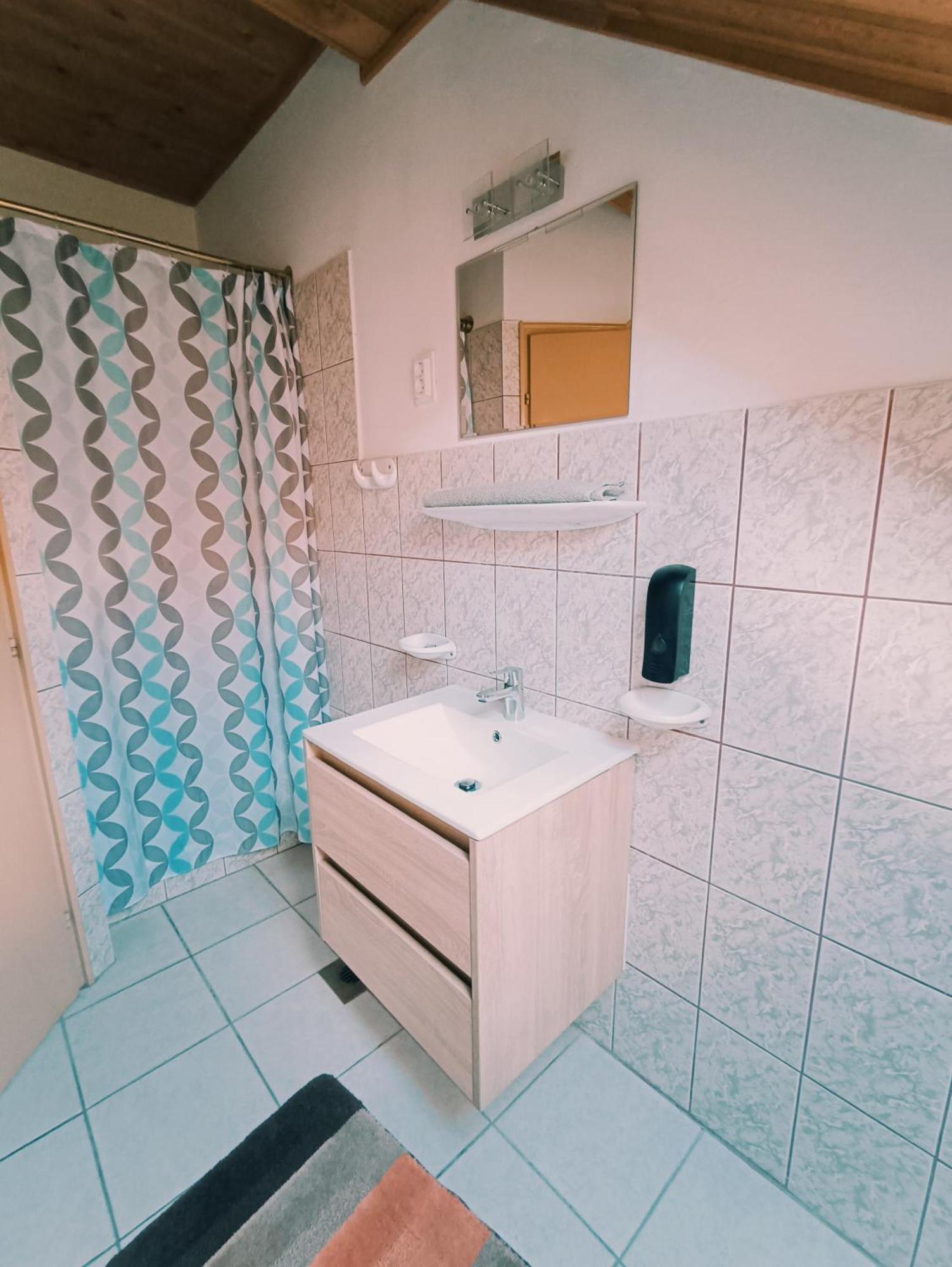 Rozsa Apartman Zalakaros Lägenhet Exteriör bild